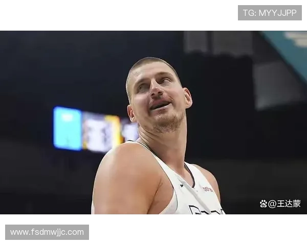 杨瀚森新秀赛三分逗乐记约基奇